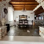 Hébergement de vacances Stone Mina *