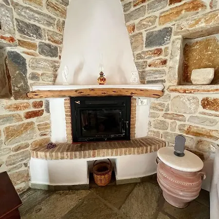 Stone Mina Feriehus *