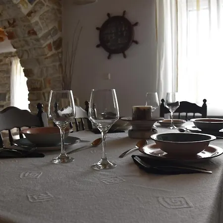 Stone Mina Casa vacanze Angairiá