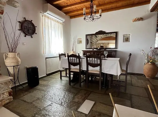 Stone Mina Casa vacanze Angairiá