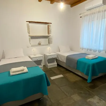 Stone Mina Nyaraló Angeriá